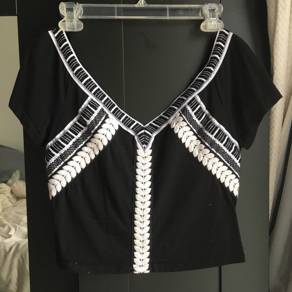Ecote embroidered top